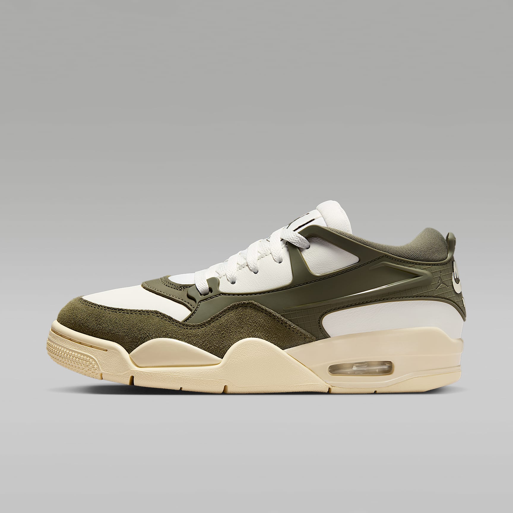 Air Jordan 4 RM Women's Shoes. Nike ID